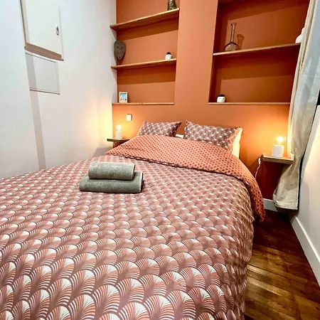 Terracotta * Poitiers