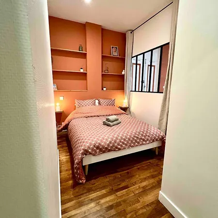 Terracotta * Poitiers